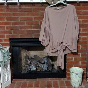 Unique blush Ladies top